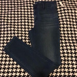 NWT Old Navy Mid-Rise Rockstar Jeans